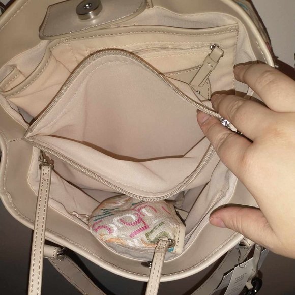 NWT Liz Claiborne Handbag, khaki with multi color LC's, - Picture 14 of 16